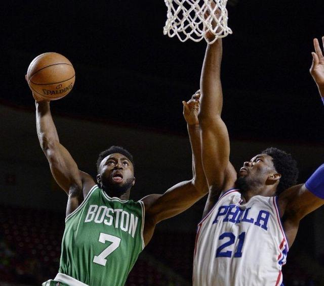 也反映出马 也反映出马