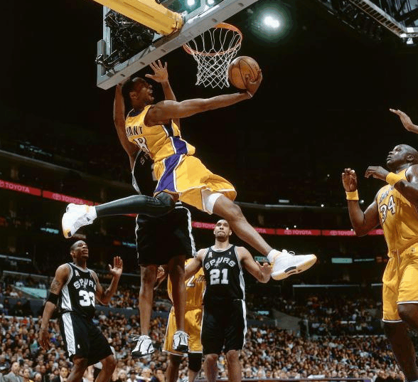 场的每一个 场的每一个